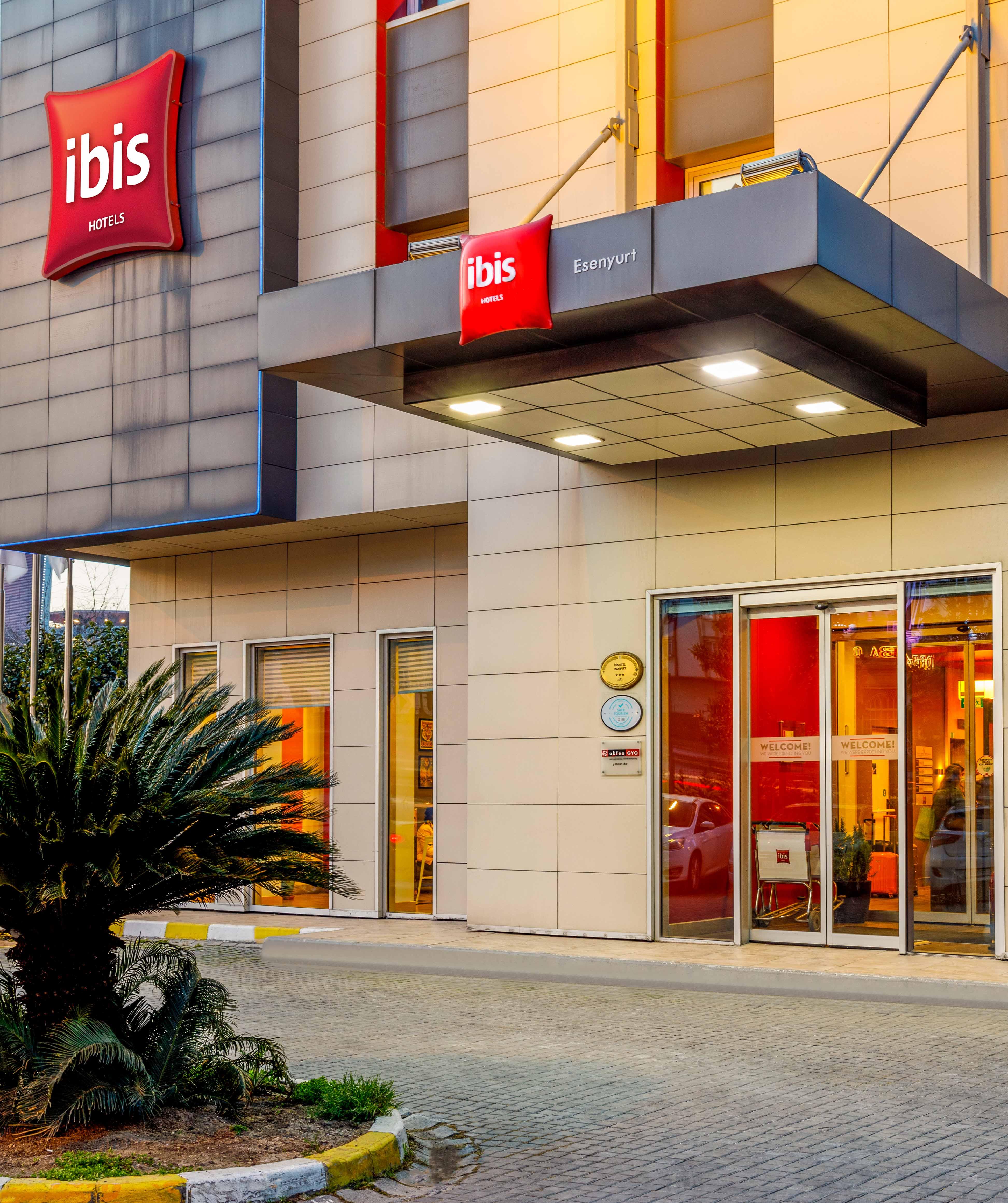 Hotel Ibis Istanbul Esenyurt Exterior foto